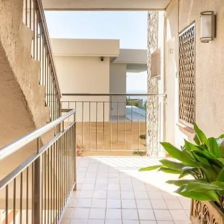 Con Acceso Directo Al Mar Apartament
