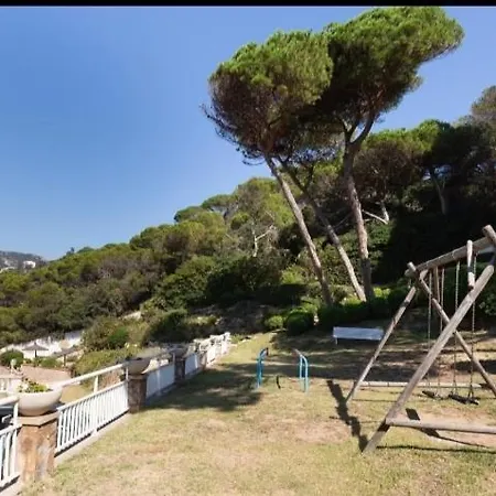 Con Acceso Directo Al Mar * Caserío Bufagañas